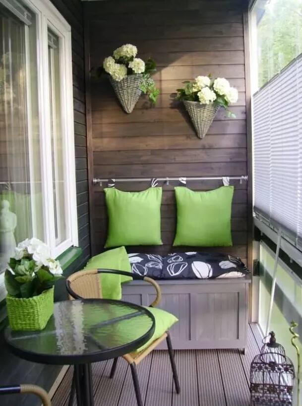 陽臺不要光曬衣服哦!